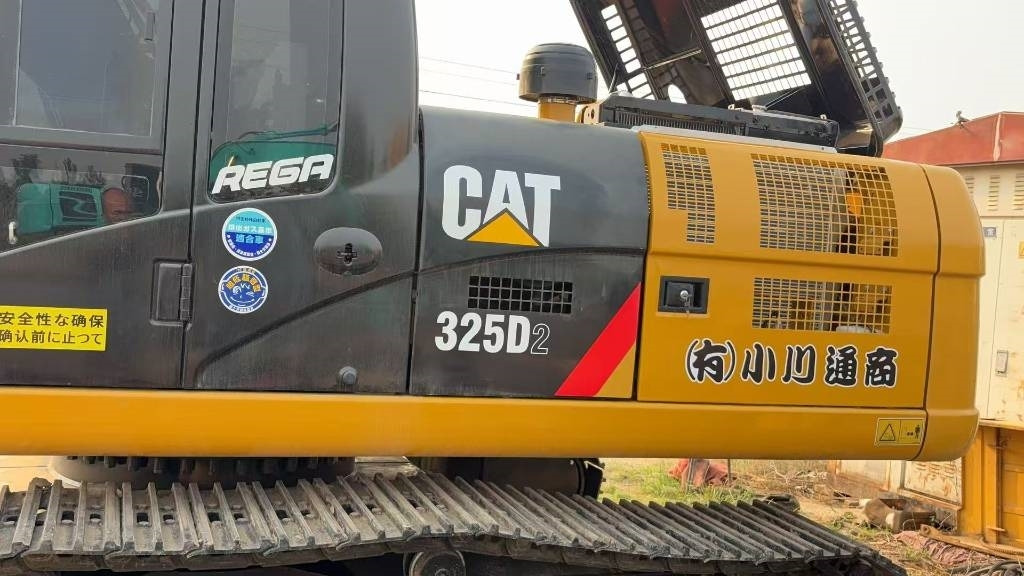 CAT 325 D - Bager guseničar: slika 2 CAT 325 D - Bager guseničar: slika 2