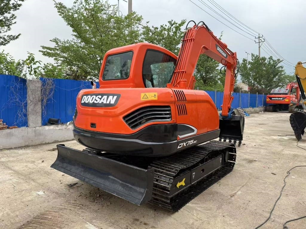 Doosan DX 75 - Bager guseničar: slika 5 Doosan DX 75 - Bager guseničar: slika 5
