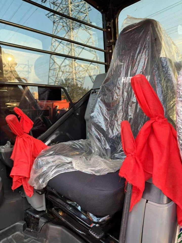 Hitachi 70 - Bager guseničar: slika 4 Hitachi 70 - Bager guseničar: slika 4