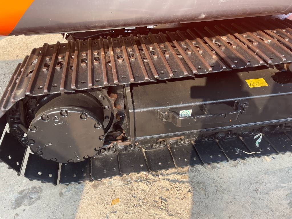 Hitachi ZX 130  - Bager guseničar: slika 4 Hitachi ZX 130  - Bager guseničar: slika 4