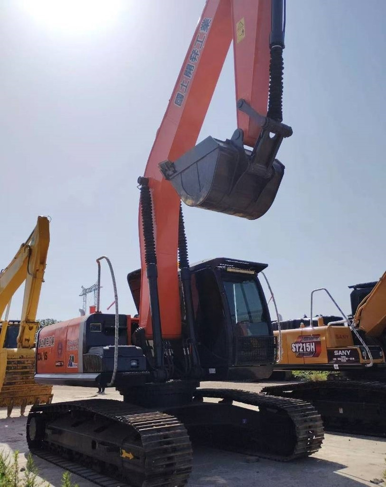 Hitachi ZX 240 - Bager guseničar: slika 3 Hitachi ZX 240 - Bager guseničar: slika 3