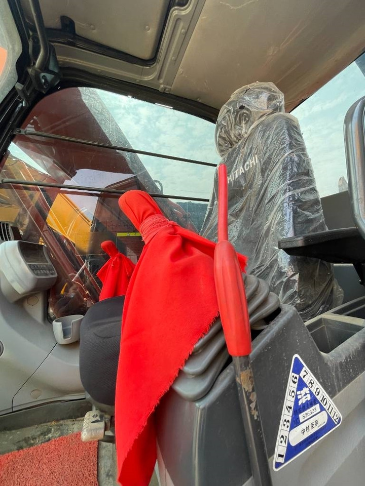 Hitachi Zaxis 200 LC - Bager guseničar: slika 5 Hitachi Zaxis 200 LC - Bager guseničar: slika 5