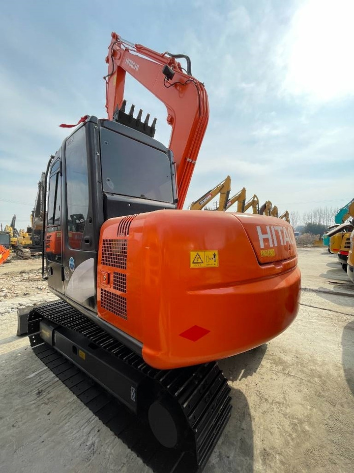 Hitachi Zaxis 70 - Bager guseničar: slika 3 Hitachi Zaxis 70 - Bager guseničar: slika 3