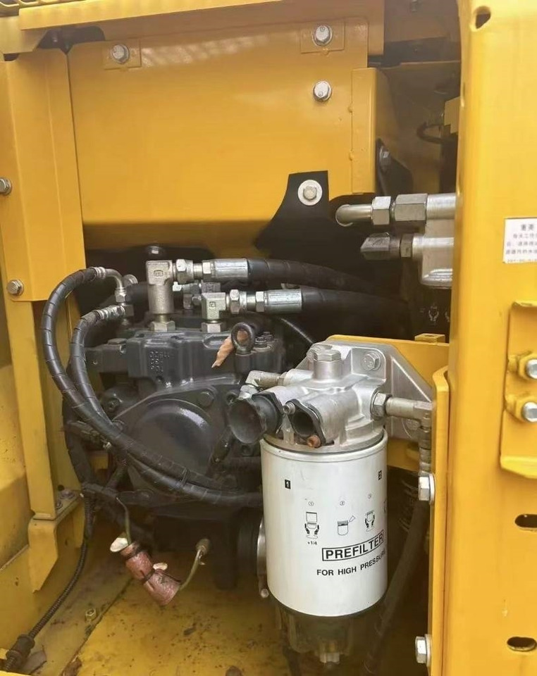 Komatsu PC 110 - Bager guseničar: slika 3 Komatsu PC 110 - Bager guseničar: slika 3