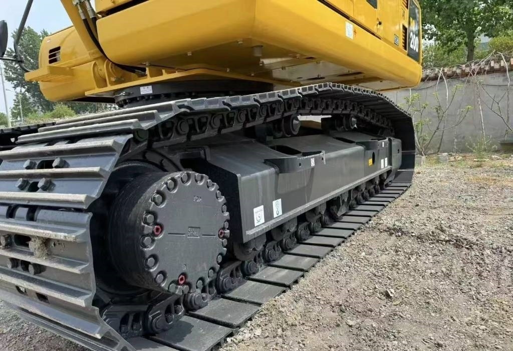Komatsu PC 200-8 - Bager guseničar: slika 4 Komatsu PC 200-8 - Bager guseničar: slika 4