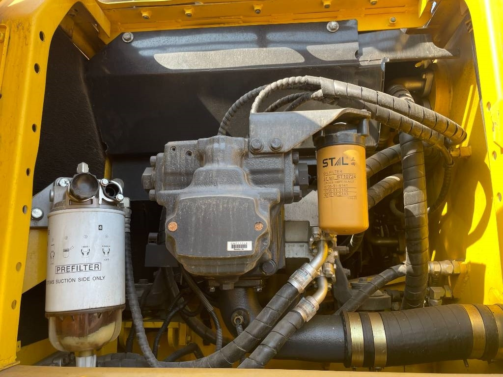 Komatsu PC 210 - Bager guseničar: slika 4 Komatsu PC 210 - Bager guseničar: slika 4