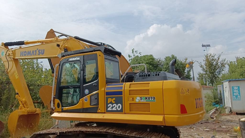 Komatsu PC 220-7  - Bager guseničar: slika 1 Komatsu PC 220-7  - Bager guseničar: slika 1