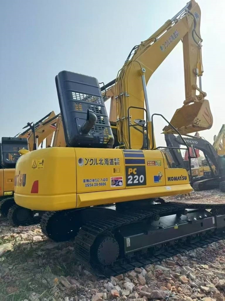 Komatsu PC 220-8 - Bager guseničar: slika 5 Komatsu PC 220-8 - Bager guseničar: slika 5
