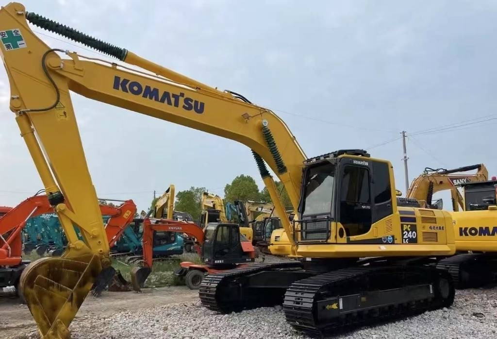 Komatsu PC 240 - Bager guseničar: slika 3 Komatsu PC 240 - Bager guseničar: slika 3