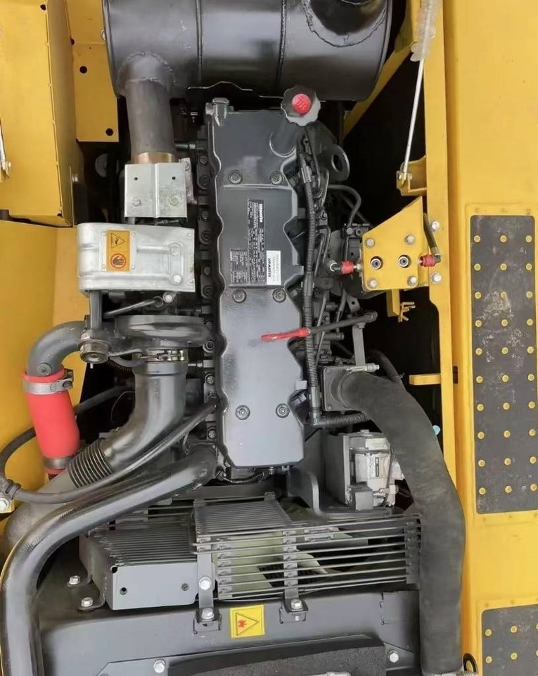 Komatsu PC 240 - Bager guseničar: slika 2 Komatsu PC 240 - Bager guseničar: slika 2