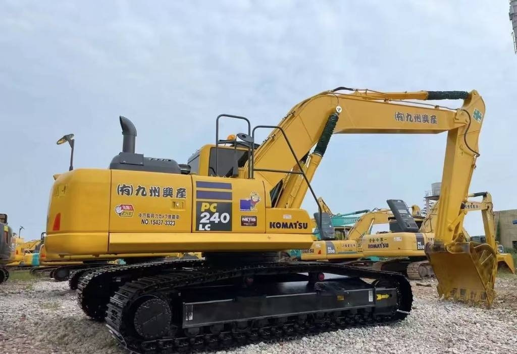 Komatsu PC 240 - Bager guseničar: slika 1 Komatsu PC 240 - Bager guseničar: slika 1