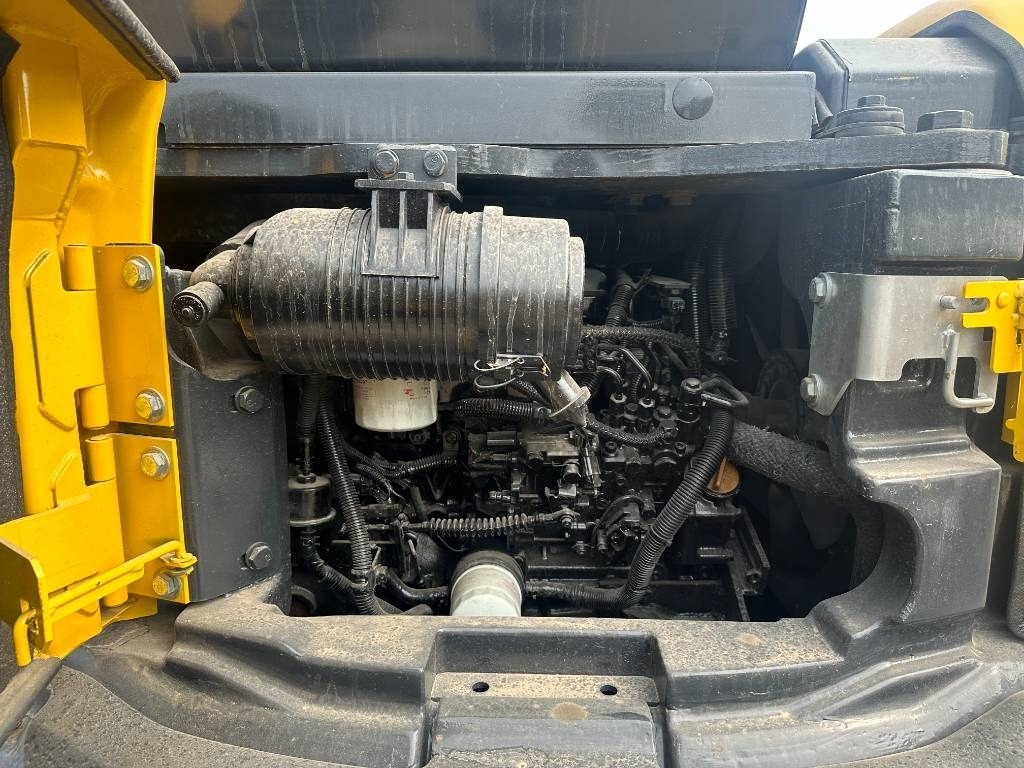 Komatsu PC 40 - Mini bager: slika 5 Komatsu PC 40 - Mini bager: slika 5