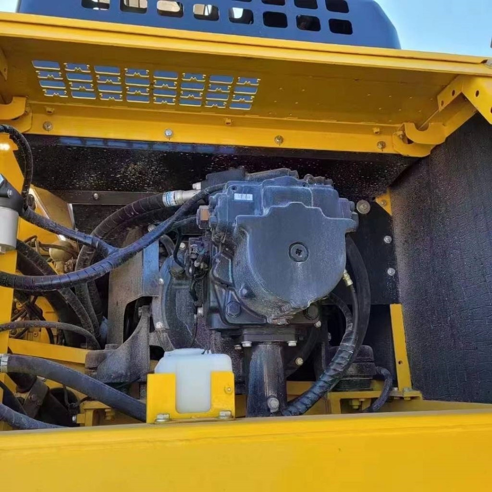 Komatsu PC 450  - Bager guseničar: slika 3 Komatsu PC 450  - Bager guseničar: slika 3