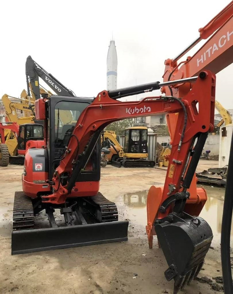 Kubota U 35 - Mini bager: slika 4 Kubota U 35 - Mini bager: slika 4