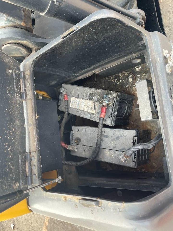 Volvo EC 140 - Bager guseničar: slika 4 Volvo EC 140 - Bager guseničar: slika 4