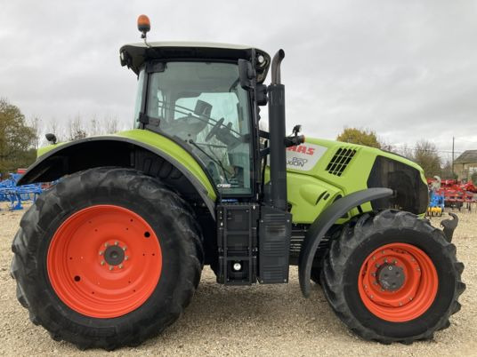 Claas AXION 820 CEBIS - Traktor: slika 5 Claas AXION 820 CEBIS - Traktor: slika 5