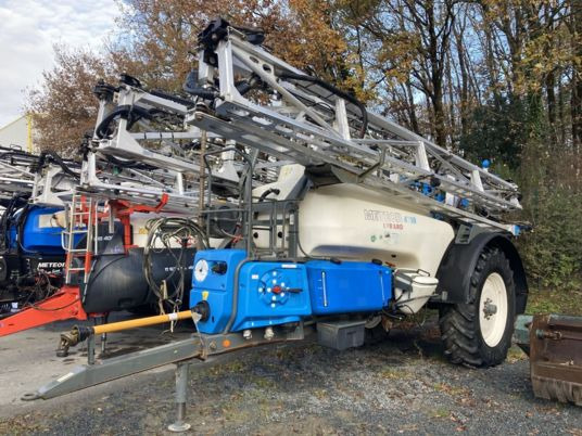 Evrard METEOR 4200 - Vučena prskalica: slika 2 Evrard METEOR 4200 - Vučena prskalica: slika 2