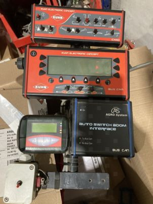 Kuhn METRIS 4100 - Vučena prskalica: slika 5 Kuhn METRIS 4100 - Vučena prskalica: slika 5