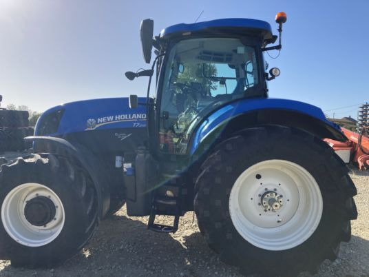 New Holland T7.210 - Traktor: slika 4 New Holland T7.210 - Traktor: slika 4