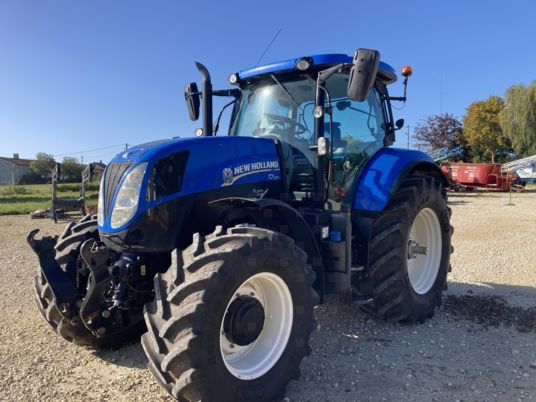 New Holland T7.210 - Traktor: slika 1 New Holland T7.210 - Traktor: slika 1