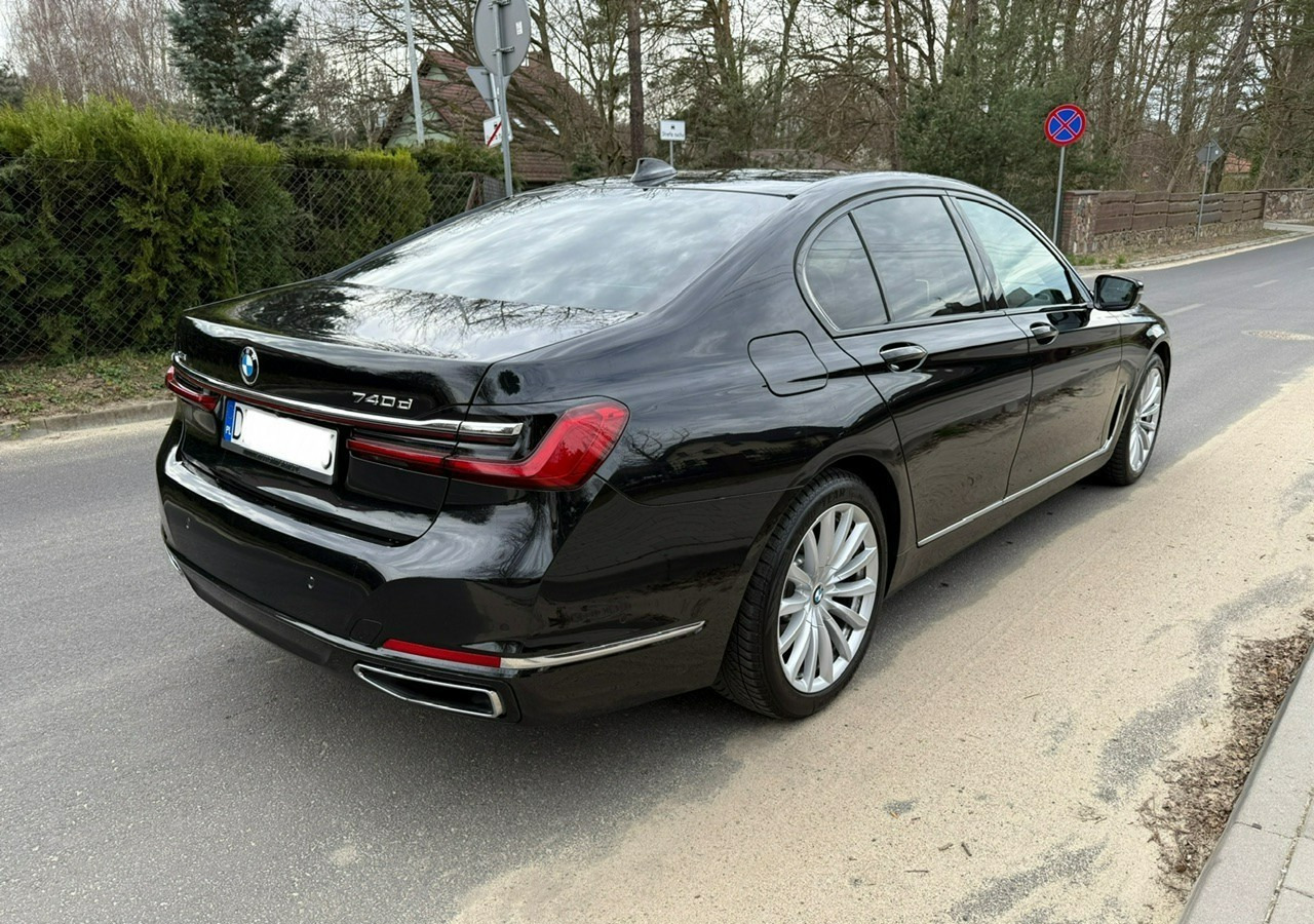 BMW SERIA 7 II (G11/G12) BMW SERIA 7 740d Xdrive 340KM Luxury+Exclusive Masaże Adaptiv Oś Lasery 2022 FV2 - Automobil: slika 3 BMW SERIA 7 II (G11/G12) BMW SERIA 7 740d Xdrive 340KM Luxury+Exclusive Masaże Adaptiv Oś Lasery 2022 FV2 - Automobil: slika 3