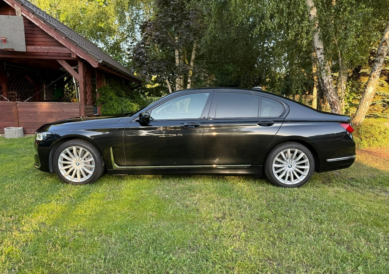BMW SERIA 7 II (G11/G12) BMW SERIA 7 740d Xdrive 340KM Luxury+Exclusive Masaże Adaptiv Oś Lasery 2022 FV2 - Limuzina: slika 4 BMW SERIA 7 II (G11/G12) BMW SERIA 7 740d Xdrive 340KM Luxury+Exclusive Masaże Adaptiv Oś Lasery 2022 FV2 - Limuzina: slika 4