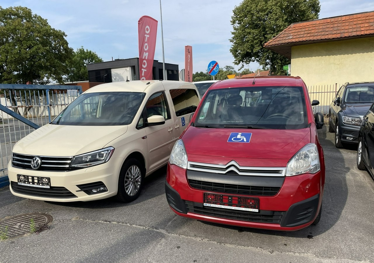 Automobil Citroen Berlingo II Berlingo 1.6 do przewozu Niepełnosprawnych inwalida rampa 2018: slika 17