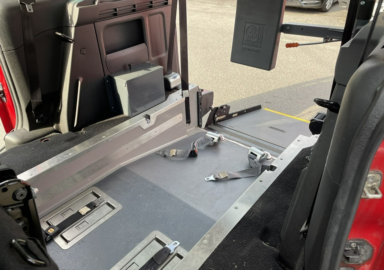 Automobil Citroen Berlingo II Berlingo 1.6 do przewozu Niepełnosprawnych inwalida rampa 2018: slika 15