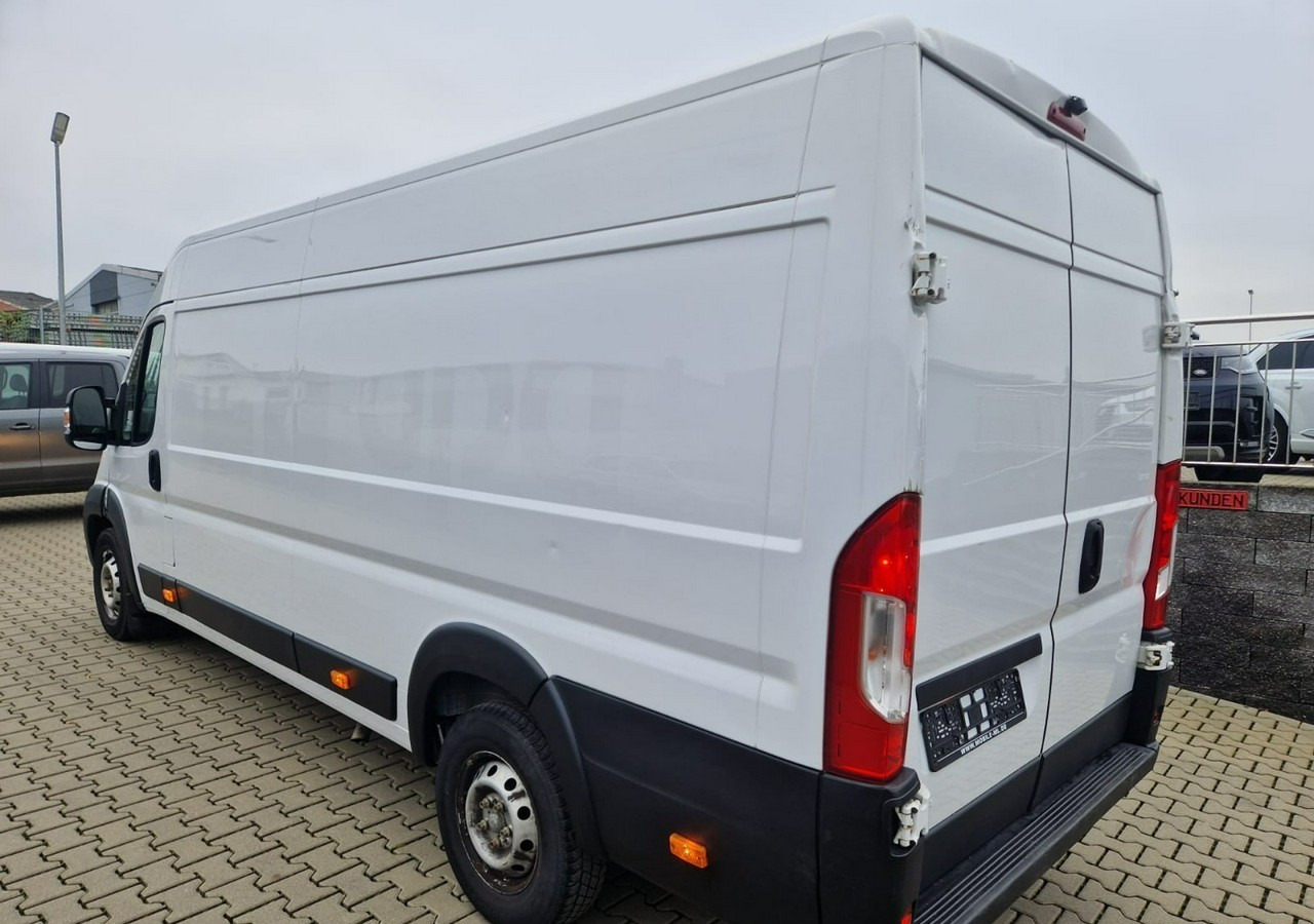 Citroen Jumper Jumper 2.2-140KM Długi Wysoki Klima Kamera 106tkm Model 2022 - Furgon: slika 3 Citroen Jumper Jumper 2.2-140KM Długi Wysoki Klima Kamera 106tkm Model 2022 - Furgon: slika 3