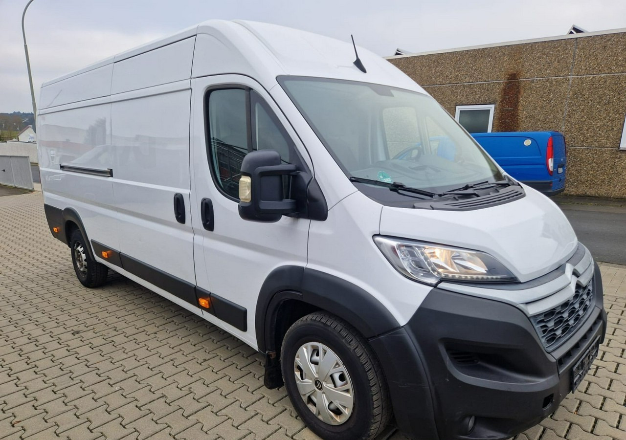 Citroen Jumper Jumper 2.2-140KM Długi Wysoki Klima Kamera 106tkm Model 2022 - Furgon: slika 1 Citroen Jumper Jumper 2.2-140KM Długi Wysoki Klima Kamera 106tkm Model 2022 - Furgon: slika 1