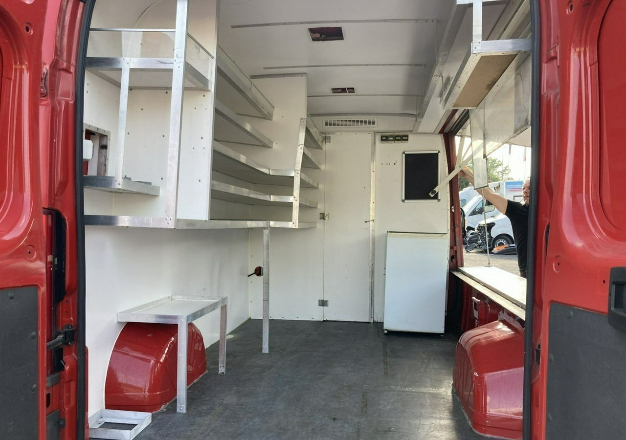 Citroen Jumper Jumper Autosklep Gastronomiczny Food Truck Foodtruck sklep bar 2015 - Hrana kamion: slika 5 Citroen Jumper Jumper Autosklep Gastronomiczny Food Truck Foodtruck sklep bar 2015 - Hrana kamion: slika 5