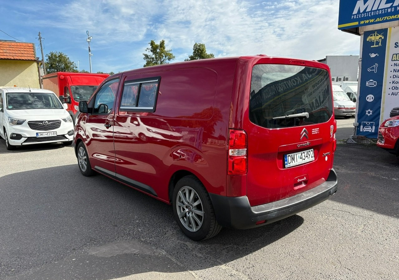 Citroen Jumpy II Jumpy 1.6HDI 115KM Klima A La Kamper 3 osobowy 2016 - Automobil: slika 4 Citroen Jumpy II Jumpy 1.6HDI 115KM Klima A La Kamper 3 osobowy 2016 - Automobil: slika 4