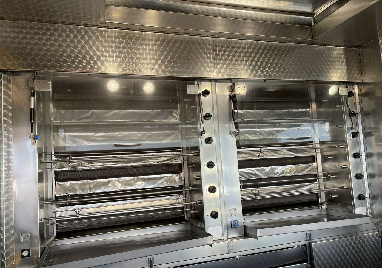 Fiat Ducato Autosklep Autogrill Gastronomiczny Food Truck Foodtruck sklep bar20 - Hrana kamion: slika 3 Fiat Ducato Autosklep Autogrill Gastronomiczny Food Truck Foodtruck sklep bar20 - Hrana kamion: slika 3