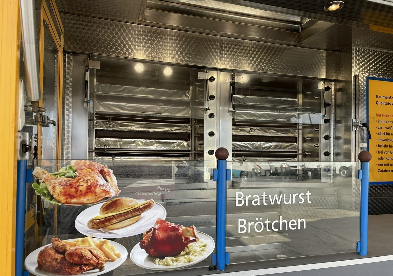 Fiat Ducato Autosklep Autogrill Gastronomiczny Food Truck Foodtruck sklep bar20 - Hrana kamion: slika 3 Fiat Ducato Autosklep Autogrill Gastronomiczny Food Truck Foodtruck sklep bar20 - Hrana kamion: slika 3