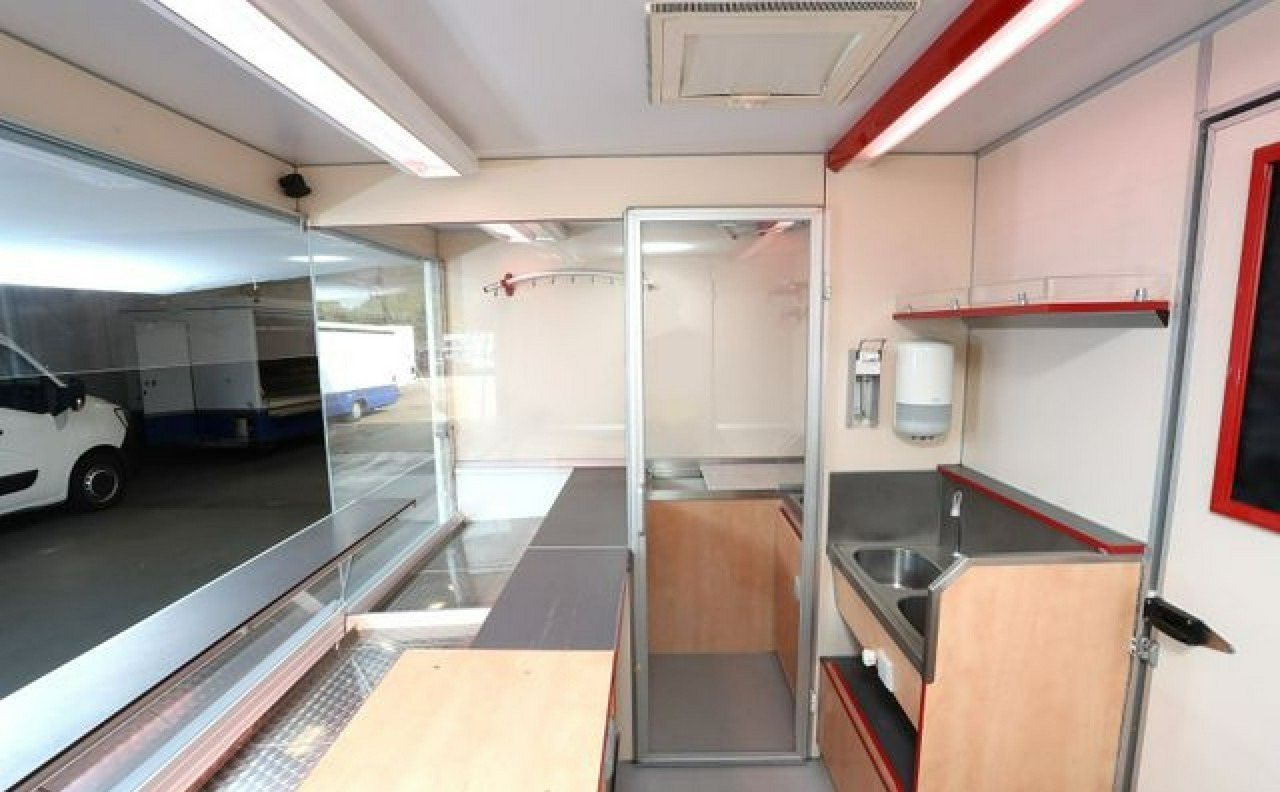 Fiat Ducato Autosklep Gastronomiczny Food Truck Foodtruck Sklep bar 3500 Borco20 - Hrana kamion: slika 3 Fiat Ducato Autosklep Gastronomiczny Food Truck Foodtruck Sklep bar 3500 Borco20 - Hrana kamion: slika 3