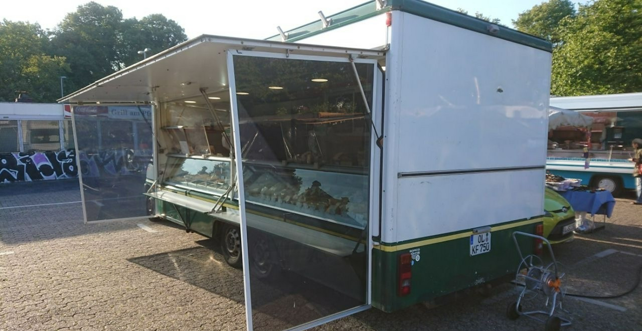 Fiat Ducato Autosklep mięso Gastronomiczny Food Truck Foodtruck sklep bar Borco - Hrana kamion: slika 2 Fiat Ducato Autosklep mięso Gastronomiczny Food Truck Foodtruck sklep bar Borco - Hrana kamion: slika 2