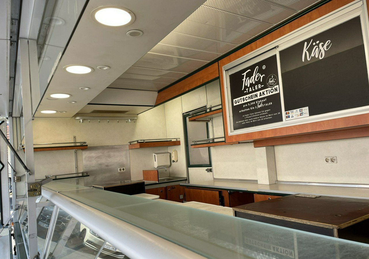 Fiat Ducato Autosklep mięso Gastronomiczny Food Truck Foodtruck sklep bar Borco - Hrana kamion, Dostavno vozilo: slika 3 Fiat Ducato Autosklep mięso Gastronomiczny Food Truck Foodtruck sklep bar Borco - Hrana kamion, Dostavno vozilo: slika 3