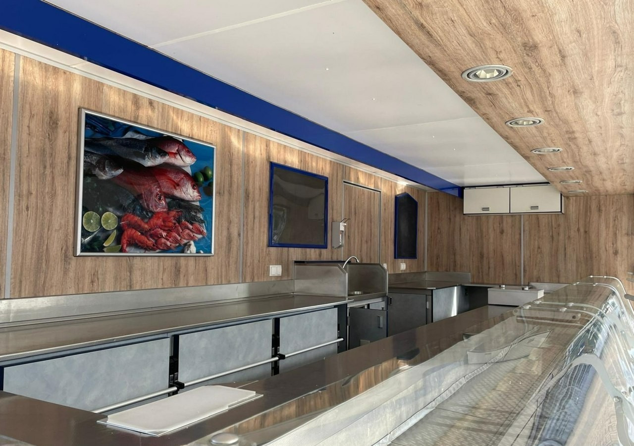 Fiat Ducato Autosklep wędlin Gastronomiczna food truck foodtruck sklep Borco 201 - Hrana kamion: slika 2 Fiat Ducato Autosklep wędlin Gastronomiczna food truck foodtruck sklep Borco 201 - Hrana kamion: slika 2