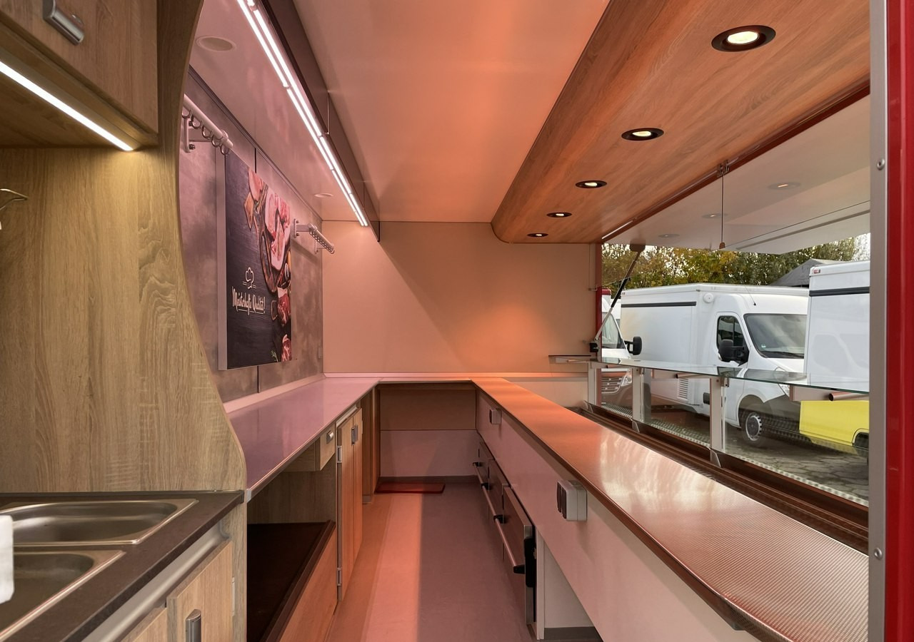 Fiat Ducato Autosklep wędlin Gastronomiczna food truck foodtruck sklep Borco 202 - Hrana kamion: slika 4 Fiat Ducato Autosklep wędlin Gastronomiczna food truck foodtruck sklep Borco 202 - Hrana kamion: slika 4