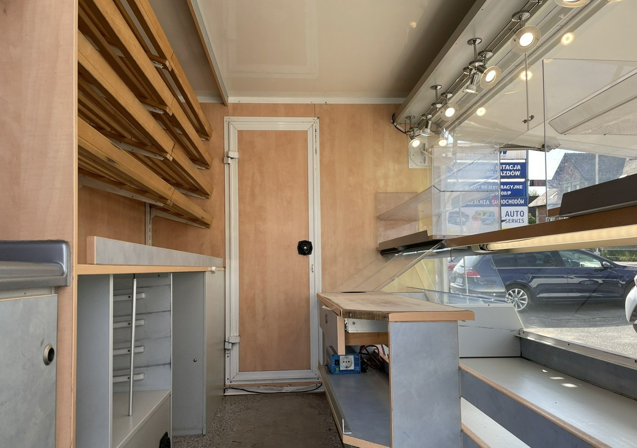 Fiat Ducato Ducato Autosklep pieczy Sklep Gastronomiczny Food Truck Foodtruck 20 - Hrana kamion: slika 2 Fiat Ducato Ducato Autosklep pieczy Sklep Gastronomiczny Food Truck Foodtruck 20 - Hrana kamion: slika 2