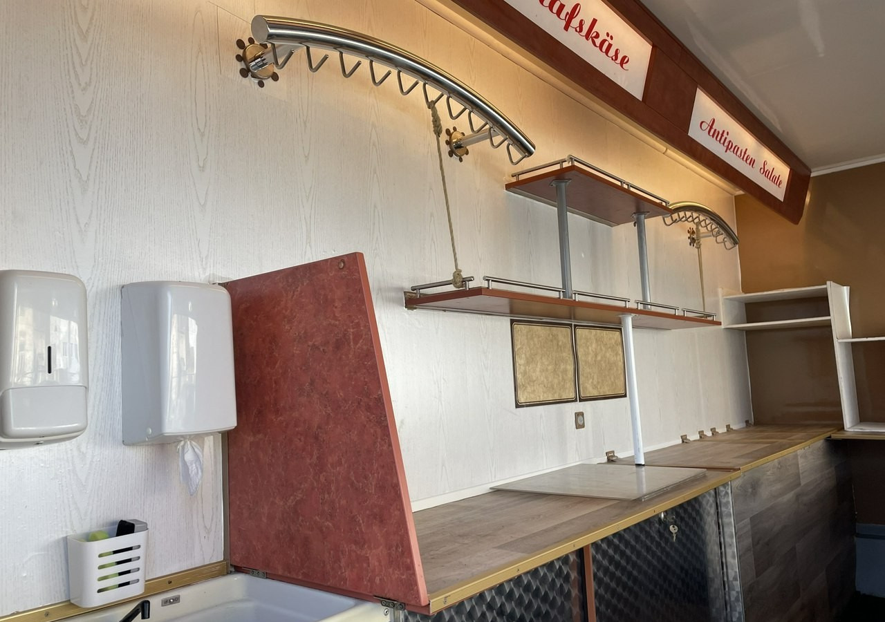 Fiat Ducato Ducato Autosklep wędlin Gastronomiczny Food Truck Foodtruck Sklep 20 - Hrana kamion: slika 3 Fiat Ducato Ducato Autosklep wędlin Gastronomiczny Food Truck Foodtruck Sklep 20 - Hrana kamion: slika 3