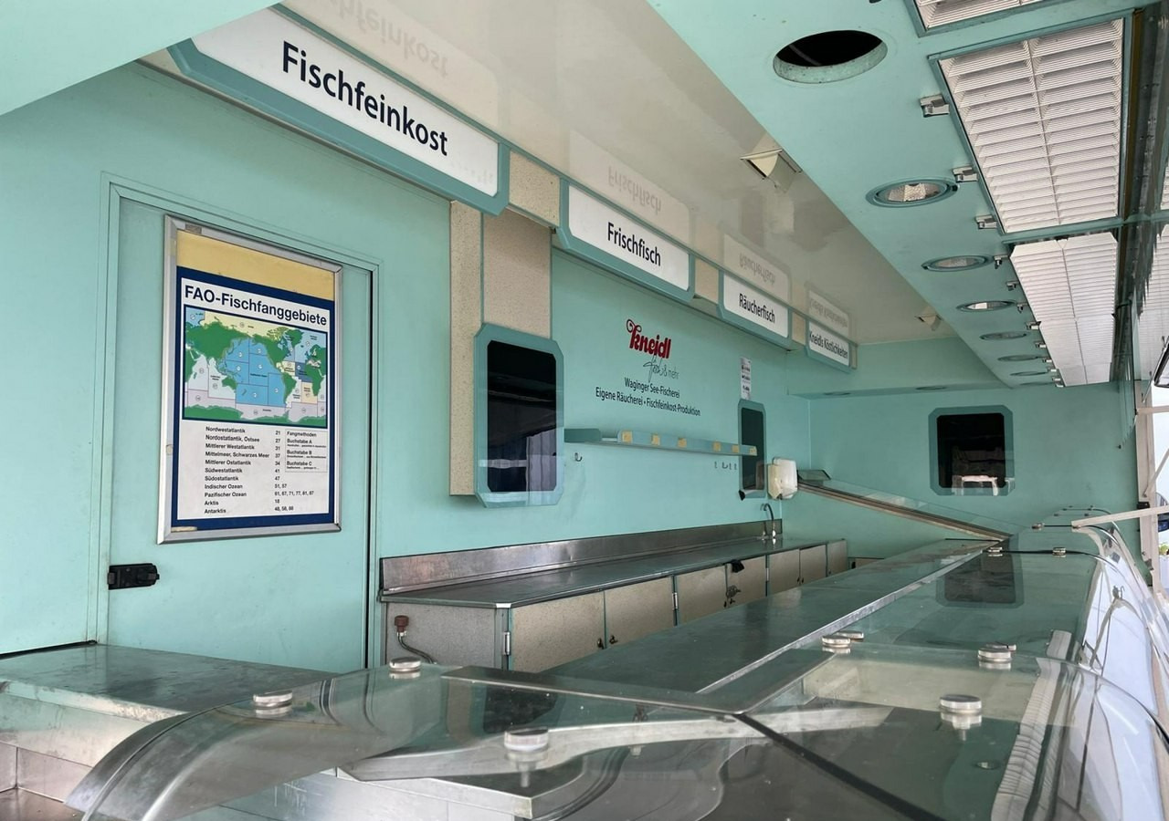 Fiat Ducato Ducato Autosklep wędlin Gastronomiczny Food Truck Foodtruck sklep ba - Hrana kamion: slika 4 Fiat Ducato Ducato Autosklep wędlin Gastronomiczny Food Truck Foodtruck sklep ba - Hrana kamion: slika 4