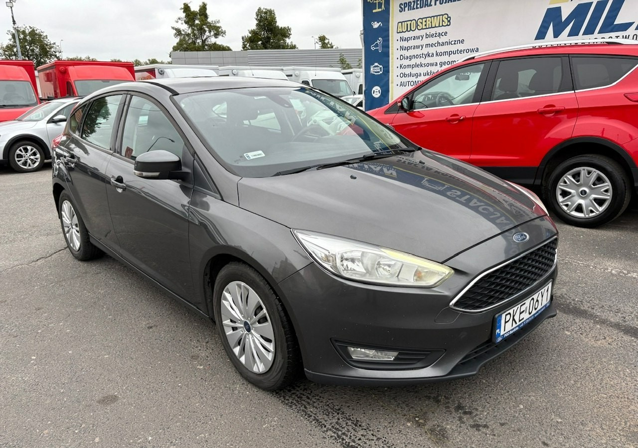 Ford Focus III Focus 1.0 EcoBoost Klima Salon PL 2015 - Hečbek: slika 2 Ford Focus III Focus 1.0 EcoBoost Klima Salon PL 2015 - Hečbek: slika 2