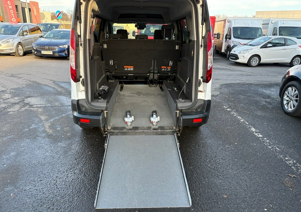 Ford Tourneo Connect II Connect Automat dla niepełnosprawnych Rampa Inwalida PFRON 2021 - Karavan: slika 5 Ford Tourneo Connect II Connect Automat dla niepełnosprawnych Rampa Inwalida PFRON 2021 - Karavan: slika 5