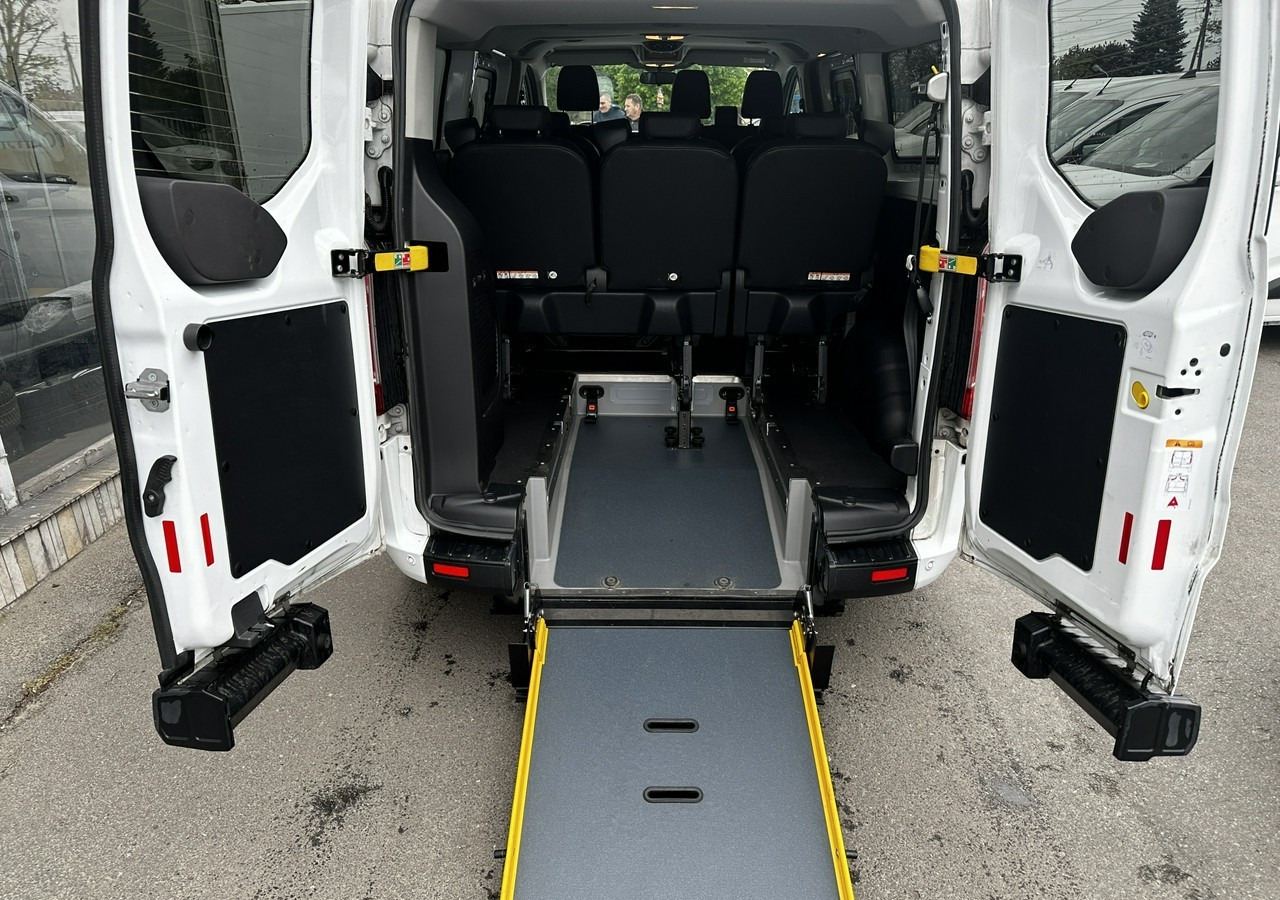 Putnički kombi Ford Transit Custom Custom do przewozu Niepełnosprawnych inwalida rampa Model 2021 PFRO: slika 19