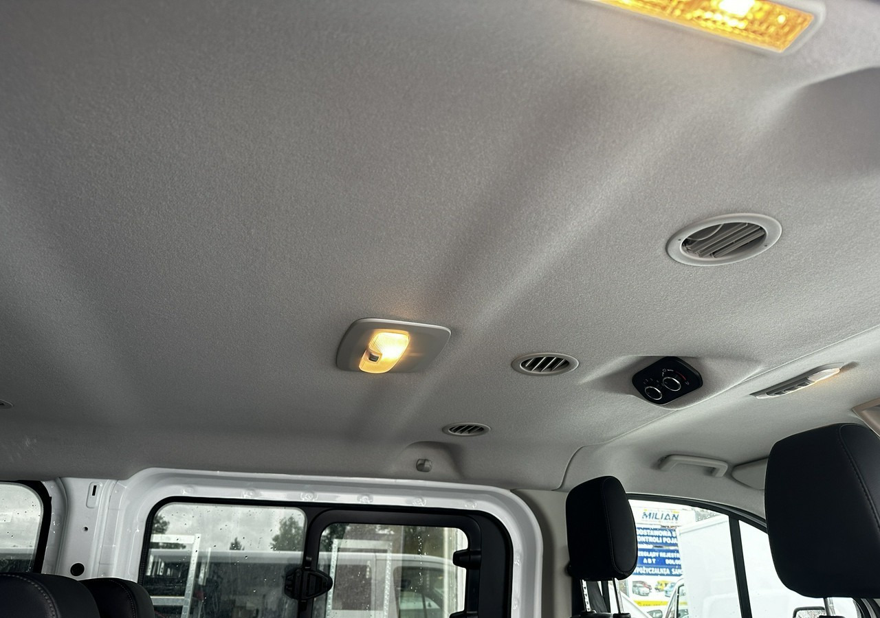 Putnički kombi Ford Transit Custom Custom do przewozu Niepełnosprawnych inwalida rampa Model 2021 PFRO: slika 14