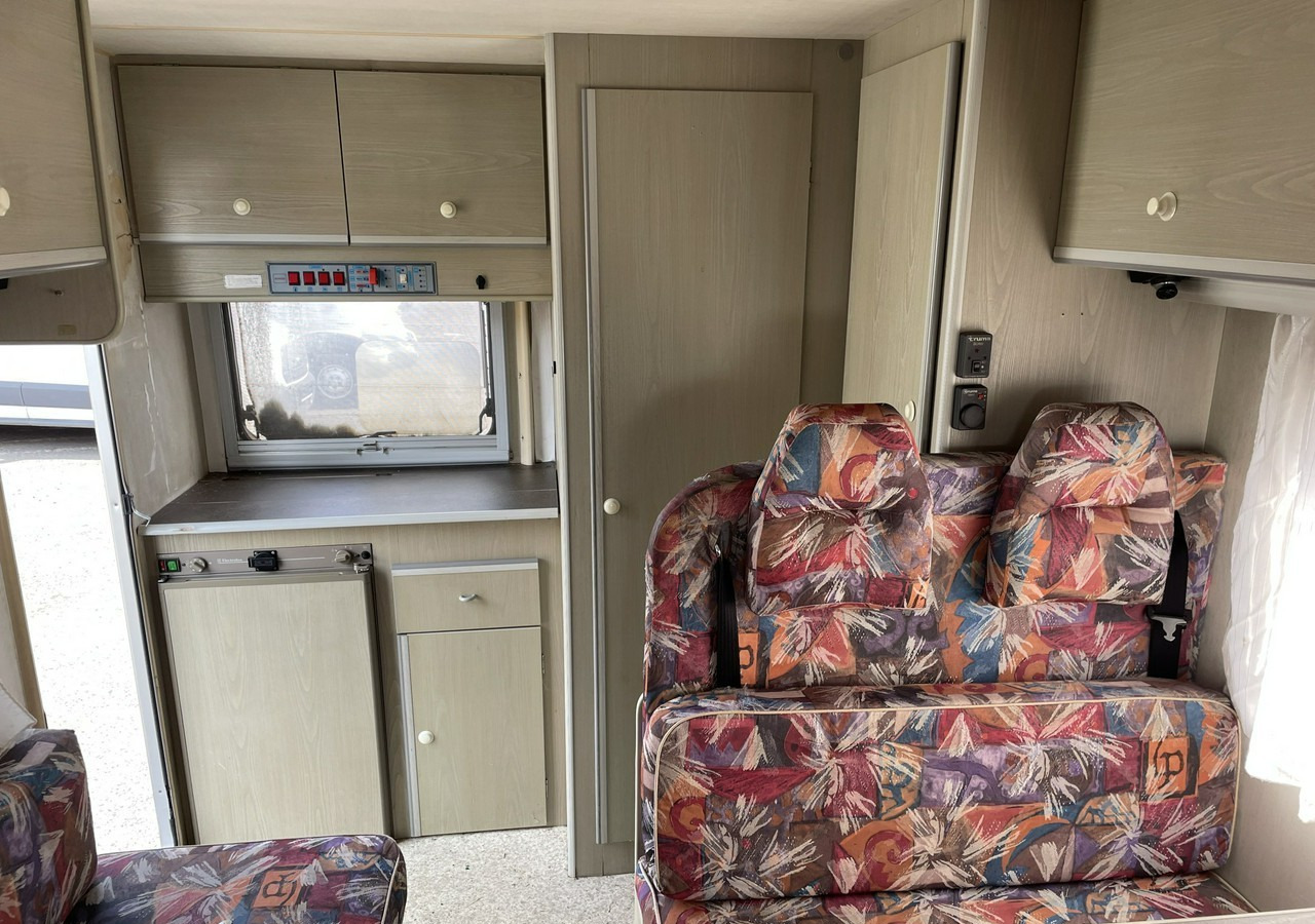 Ford Transit Ford Transit Kamper 5-osobowy GRANDUCA 560 - Alkoven kamper: slika 4 Ford Transit Ford Transit Kamper 5-osobowy GRANDUCA 560 - Alkoven kamper: slika 4