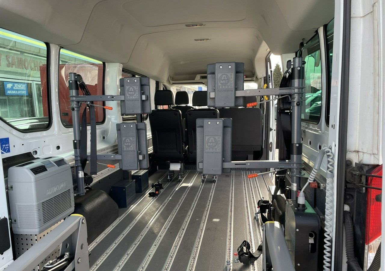 Ford Transit VIII Transit do przewozu Niepełnosprawnych 2 Wózki inwalida rampa 2017 - Automobil: slika 5 Ford Transit VIII Transit do przewozu Niepełnosprawnych 2 Wózki inwalida rampa 2017 - Automobil: slika 5