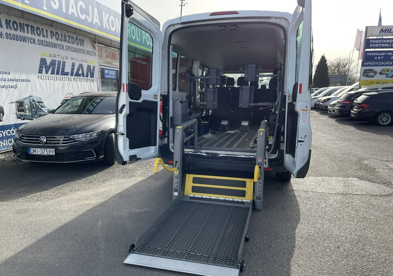 Ford Transit VIII Transit do przewozu Niepełnosprawnych 2 Wózki inwalida rampa 2017 - Automobil: slika 1 Ford Transit VIII Transit do przewozu Niepełnosprawnych 2 Wózki inwalida rampa 2017 - Automobil: slika 1