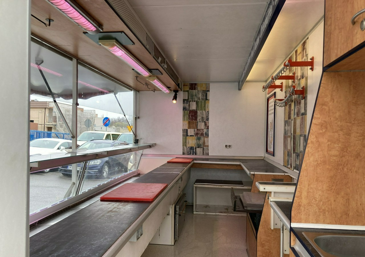 Inna Inny Autosklep wedlin Gastronomiczna food truck foodtruck sklep bar 2004 - Prikolica za hrane: slika 5 Inna Inny Autosklep wedlin Gastronomiczna food truck foodtruck sklep bar 2004 - Prikolica za hrane: slika 5